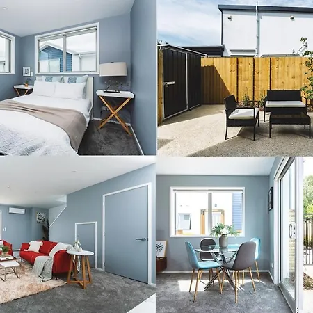 Stylish Central City Townhouse Near Top Attractions